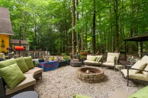 Lake Naomi Forest Oasis Luxury 4Bed/2bath retreat - Image 2