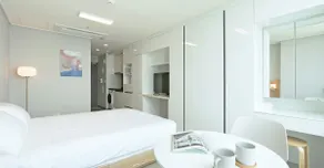 [Queen Bedroom Deluxe Long Stay Special Discount] Moonlight Stay Songdo's charming residence - Image 3