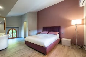 The Barn, Luxury Apartment in the Tuscan Hills - Image 4