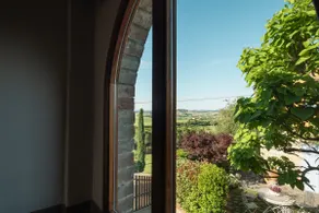 The Barn, Luxury Apartment in the Tuscan Hills - Image 5