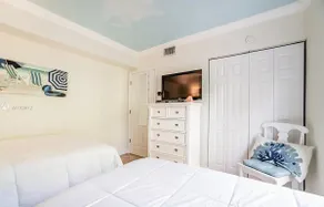 Charming 2br with BEACH ACCESS and full amenities - Image 5