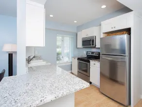 Bayview Condo Unit 1 - Image 4