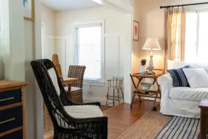 The Nook; Peaceful 2 bedroom cottage by the bay - Image 4