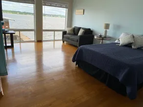 M&M Sunrise and Lake time! Lake Front Pet friendly - Image 3