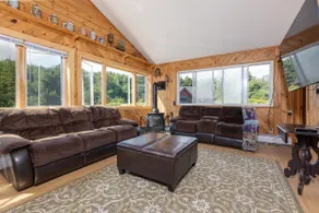 Sleeps 24+! Disc Golf, 4-Acre Yard, Unique Estate - Image 4