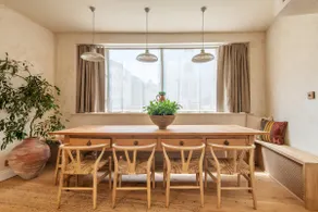 Central Hide Away With Private Roof Terrace - Image 3