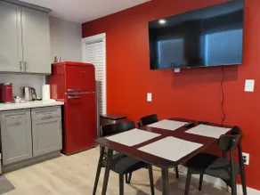 Luxury Modern Vacation Home 2 bd/ 2 bath Near SF - Image 2