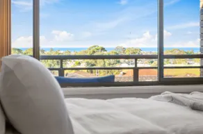 Seaview Escape - Beach Family Getaway with Games - Image 3