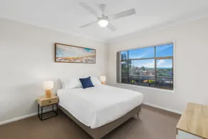 Seaview Escape - Beach Family Getaway with Games - Image 2