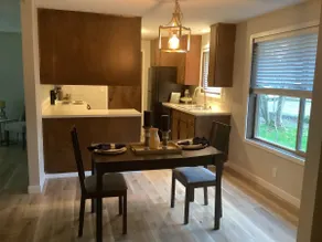 2 Bedroom desirable Ferry Street Bridge ! Casa 15 - Image 3