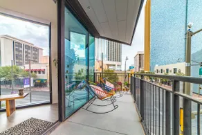 Modern Urban Flats: Prime Tucson Location - Image 4