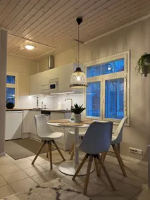 Studio + loft, open plan, patio and parking space with plug - Image 3