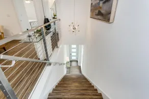 Luxury East Hill Apt. Near Downtown Pensacola - Image 4