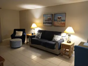 Serene 1 Bed/1 Bath Condo on Gulf Coast with Resort-Style Amenities - Image 2