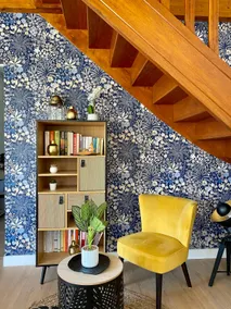 Charming family home with 4 bedrooms and parking - Image 5