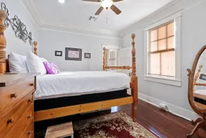Audubon Park-Bungalow w/Parking - Image 4