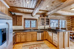 Idyllic Breckenridge Chalet with deck, valley views and Starlink internet - Image 3
