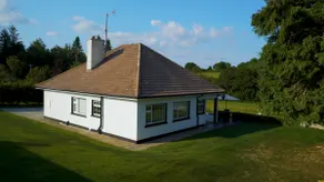 Sunrise Cottage on shores off Lough Gowna - Image 2