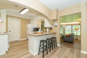 Cozy Home in the Heart of Beaumont - Image 5