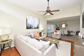 Great Place in Bellaire - Image 3