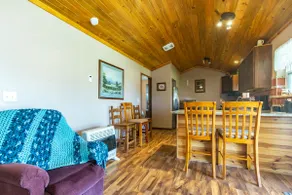 Beautiful Black Hills Cabin Centrally Located. - Image 4
