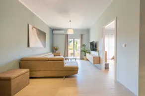 Artemis Luxury Apartment - Image 2