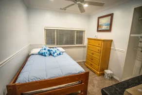 2 full bedroom, 2 full bath farmhouse - Image 2