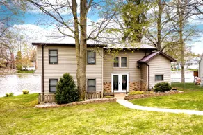 Sylvan Lake House 5-BR 4-BA Full Kit., 2 Pier spaces - Image 2