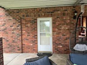 Quiet 1-bedroom Apt with access to gym and hot tub - Image 5