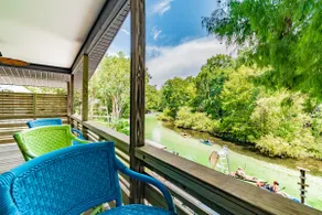 Riverfront Escape on the Weeki Wachee with Kayaks - Image 2