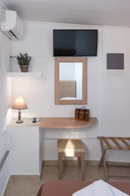 Calliope Rooms - Image 5