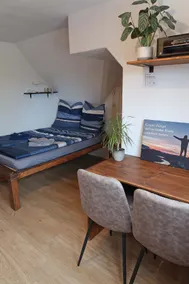 A small studio across from the university campus - Image 2