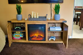 The Comfy Nest, Minutes to waterparks and outlets - Image 3