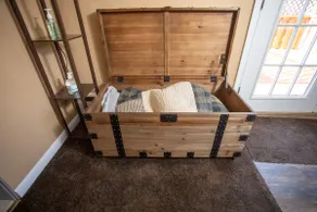 The Comfy Nest, Minutes to waterparks and outlets - Image 5