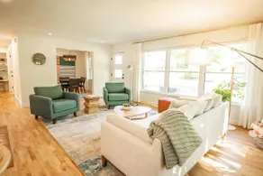 Modern Ranch Home, Quiet Neighborhood - EV Charger - Image 5