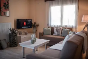 Libyan Sea Luxury Apartment 1 - Image 5
