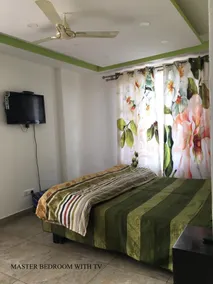 Divine Stay| Entire 1st Floor| 2 Bedroom Apartment - Image 4