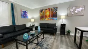 Catch the Spirit and Vibe of South Austin! - Image 2