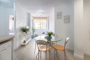 Coloma & Palo Beach by ELE Apartments - Image 5