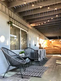 Modern & Cozy Home Away From Home - Image 4