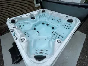 Private Boat Slip LakeFront Hot Tub Skee Ball - Image 4