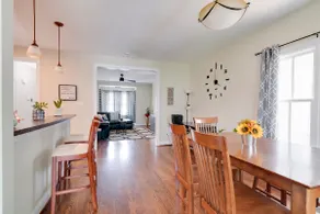 4 beds/3 Private parking/2 mins to I-64 & I-95 - Image 5