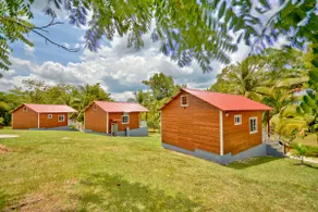 UpperWest Cabins With A/C, TV & WiFi (San Ignacio) - Image 3