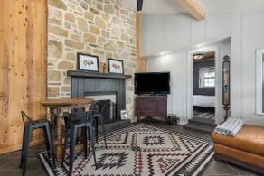 Secluded Hilltop Hideaway w/ Amazing Views! - Image 4