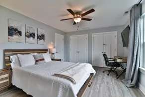 Candler townhome, just 10 miles to downtown AVL - Image 4