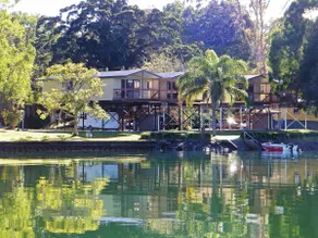 Riverside 2 Bedroom Villa #2 (Sleeps 6) - Image 3