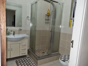 Beau Bassin Inn Self Catering - Image 5