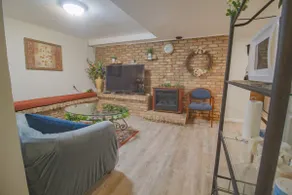 Midsummer Night's Dream 4 BR Bsmt - Image 3