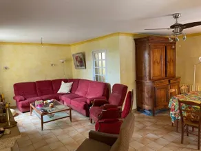 Beautiful villa with pool 7 km from Avignon - Image 4