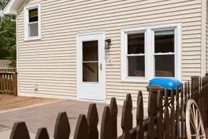 Bright & Cheerful 5- Bedroom residential home! - Image 3